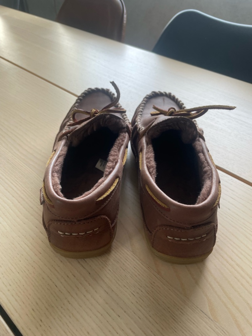 L.L.Bean Wicked Good Moccasin slippers ladies size 9 moccasin slippers leather - Picture 9 of 11